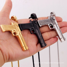 Ebay Amazon Europa y American Male Black Jewelry Joya de acero inoxidable Joyería Pistola Pistola Collar